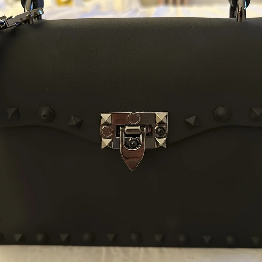 Handbag - Picture 2 of 3